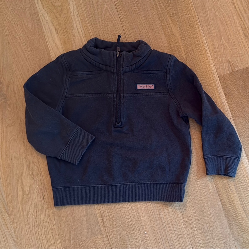 Vineyard Vines Boys 5T Navy Shep Pullover